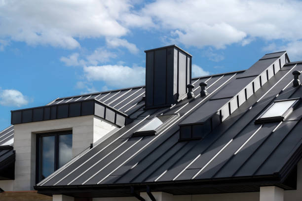 Best Roof Moss and Algae Removal  in Salem, IL